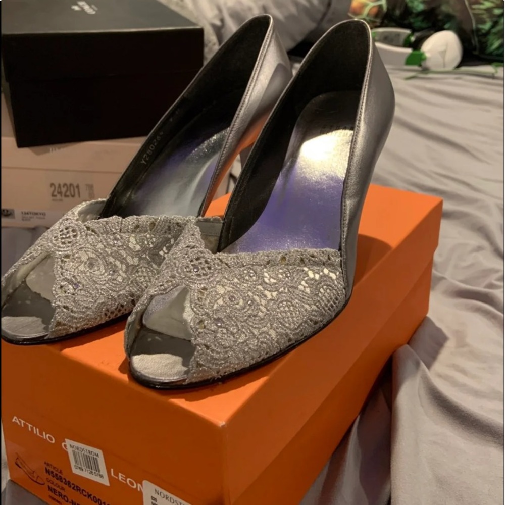 Stuart Weitzman High Heel